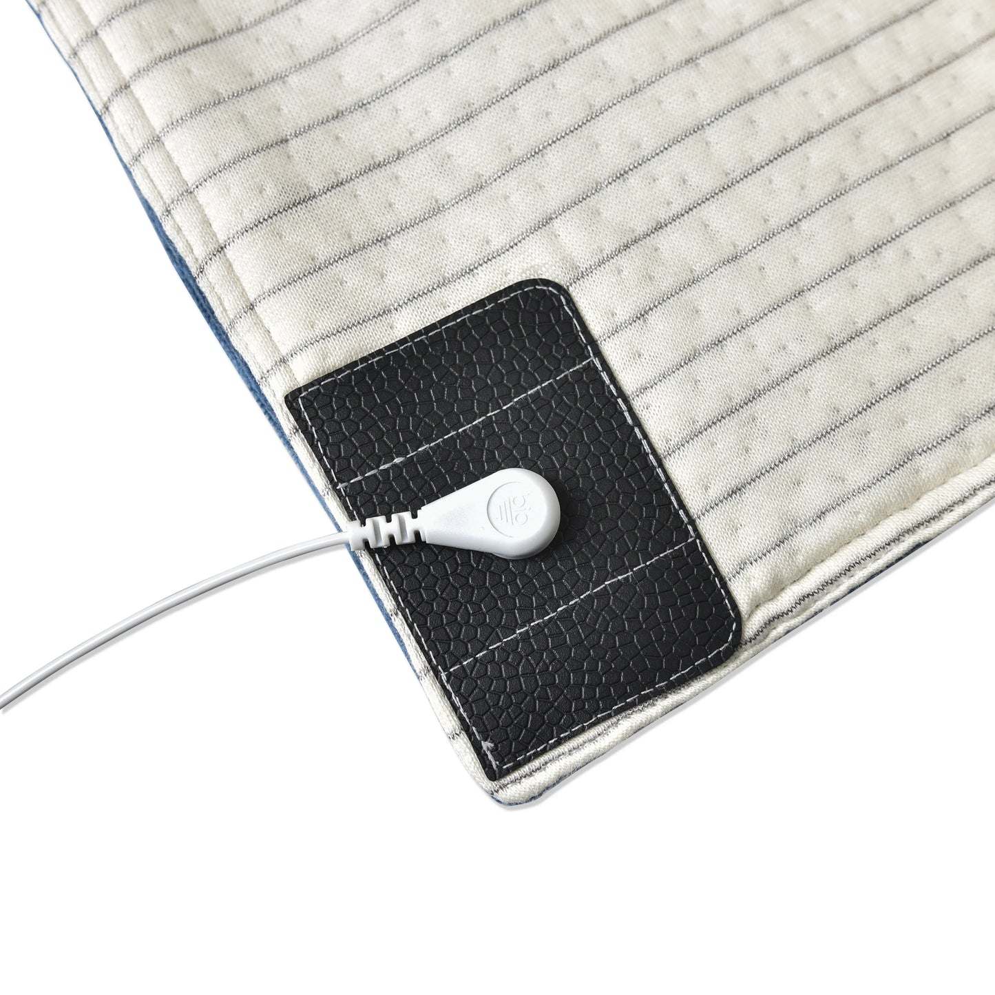 Conductive Grounding Blanket for Sleep Recovery